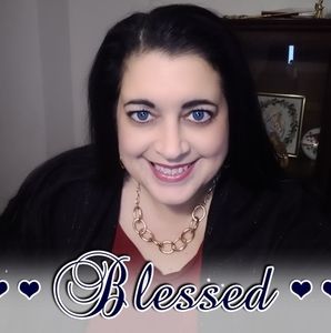 Meet your Posher, Maureen